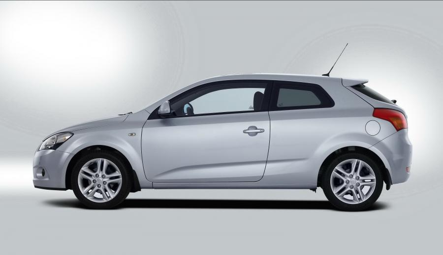  Kia pro_cee&rsquo;d 2008 года  (фото 99 из 182)
